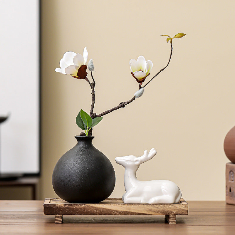 Retro Black Pottery Small Vase