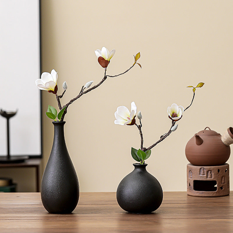Retro Black Pottery Small Vase